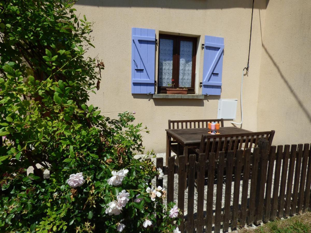 La Croix Gites Pressignac Exteriör bild